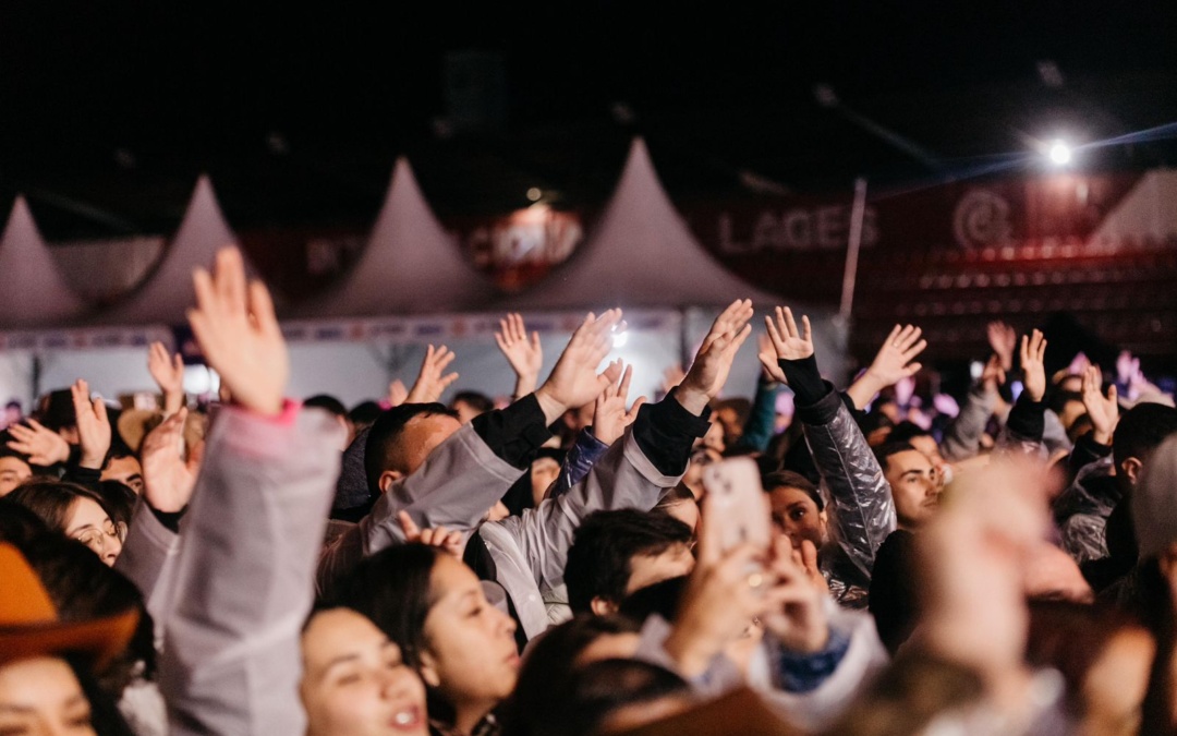 Variedade de ritmos movimenta a programação desta sexta na 35ª Festa Nacional do Pinhão