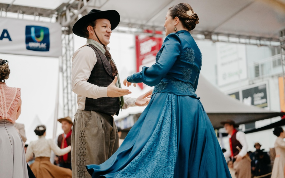 Último dia da 35ª Festa Nacional do Pinhão movimenta os quatro palcos com música, dança e cultura