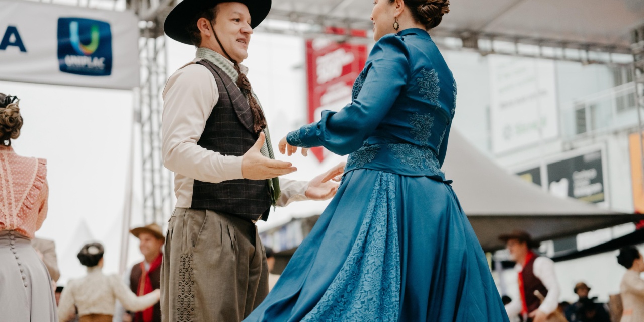 Último dia da 35ª Festa Nacional do Pinhão movimenta os quatro palcos com música, dança e cultura