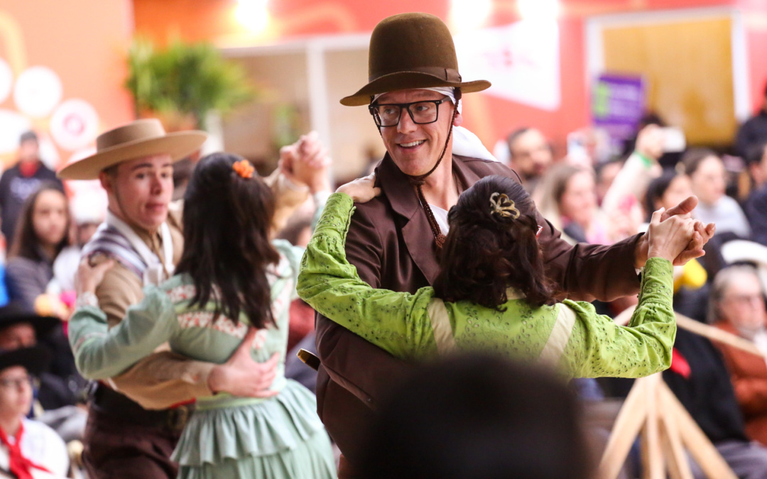 35ª Festa Nacional do Pinhão já deixa saudades. Último dia de evento foi marcado pelo resgate à cultura e tradição serrana, unindo gerações e enaltecendo a história da Festa