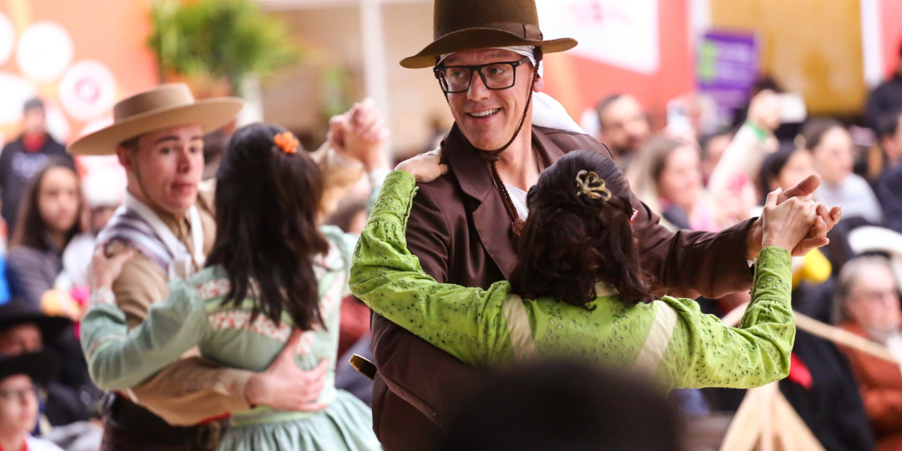 35ª Festa Nacional do Pinhão já deixa saudades. Último dia de evento foi marcado pelo resgate à cultura e tradição serrana, unindo gerações e enaltecendo a história da Festa