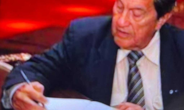 As Visões de Euzébio  por Paulo Ramos Derengoski