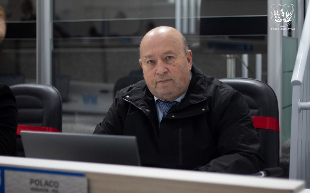 Vereador Ozair Polaco (PSD) solicita a gerente regional da Celesc de Lages, Angela Reche Andrade Borba sobre manutenção  no Tributo