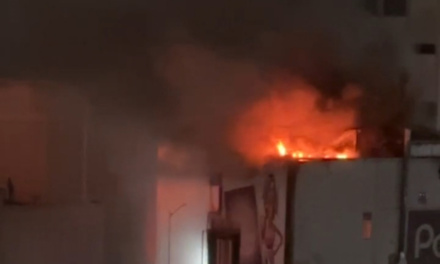 Incêndio em prédio no Centro de Lages e resgate de uma vítima