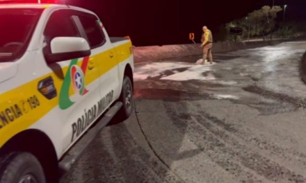 Gelo na pista interdita Serra Rio do Rastro