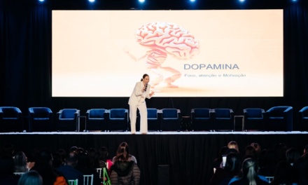 Palestra de Laine Valgas e Affonso Kulevicz marca o primeiro dia do XIX Congresso de Educação de Lages