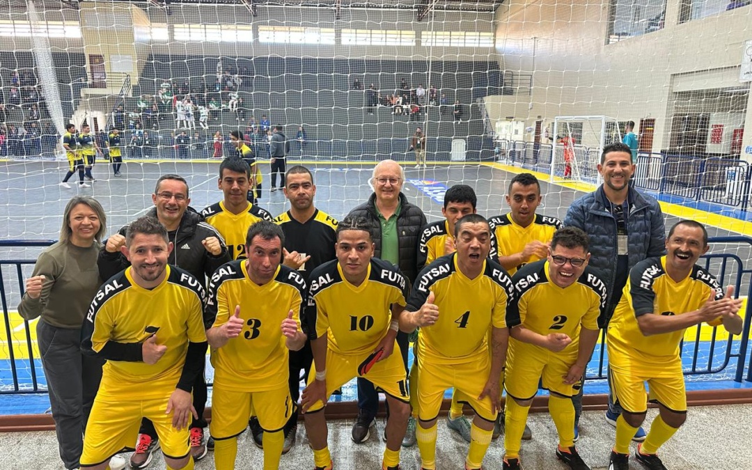 Apae Lages conquista dois ouros na Olimpíada Estadual das Apaes e garante vaga na etapa nacional