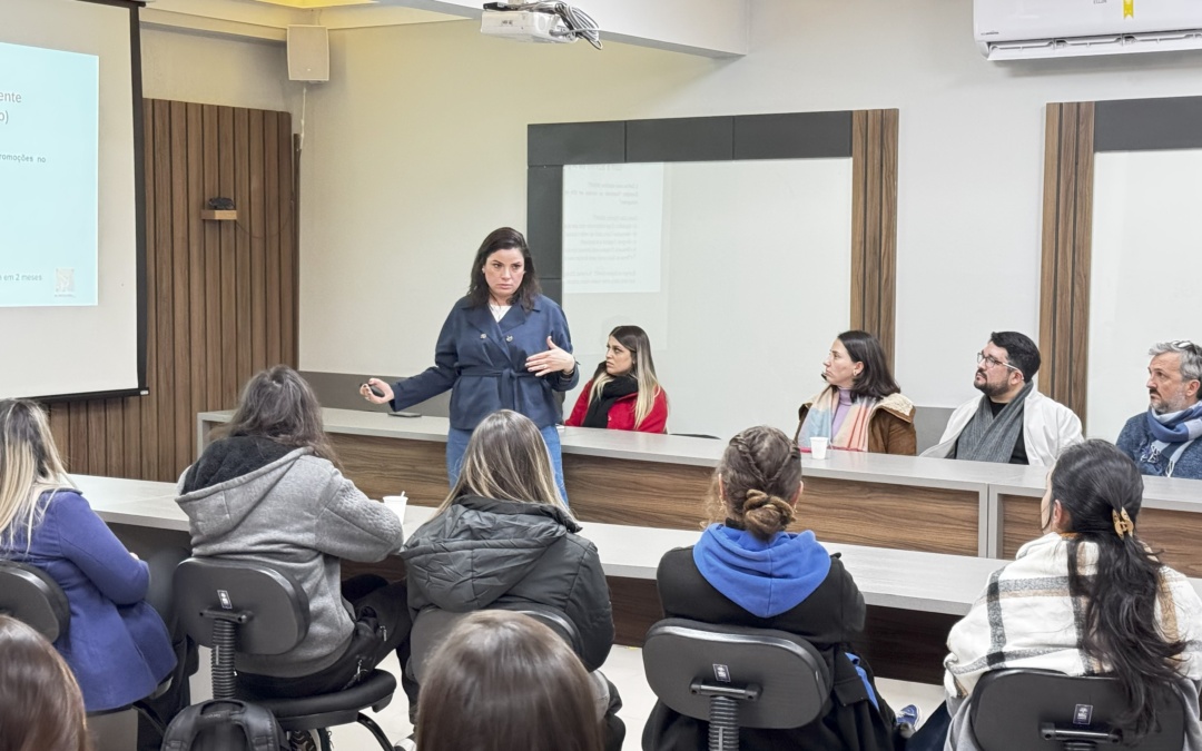 Palestra do Núcleo de Inovação da ACIL mostra como a IA pode transformar o marketing digital