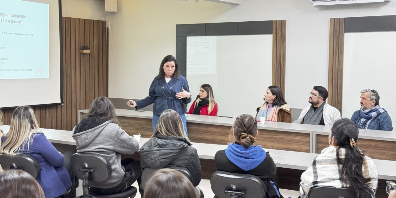 Palestra do Núcleo de Inovação da ACIL mostra como a IA pode transformar o marketing digital