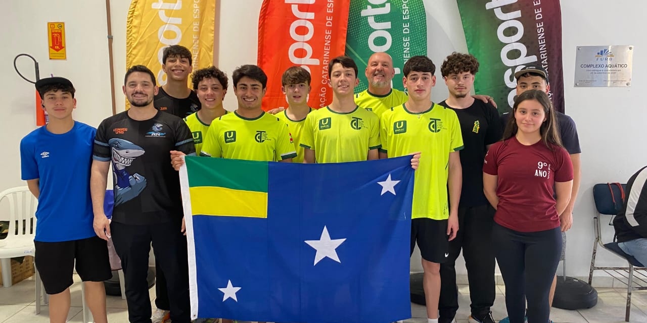 Lages brilha na natação dos Joguinhos Abertos com três ouros e uma prata