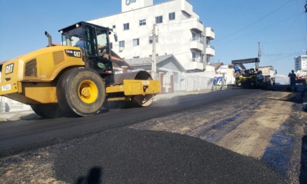 Prefeitura de Lages já utilizou 10 mil toneladas de massa asfáltica em obras próprias e reparos no Município
