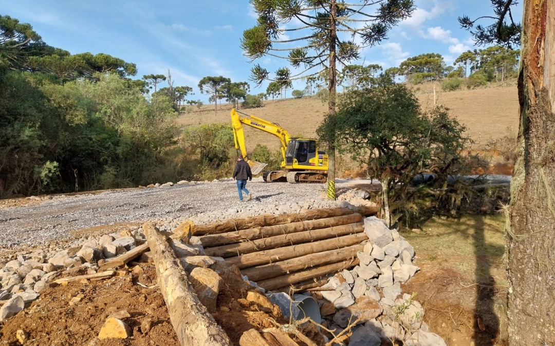 Reconstrução da antiga “Ponte da Taipa”, na Coxilha Rica, está em fase de conclusão