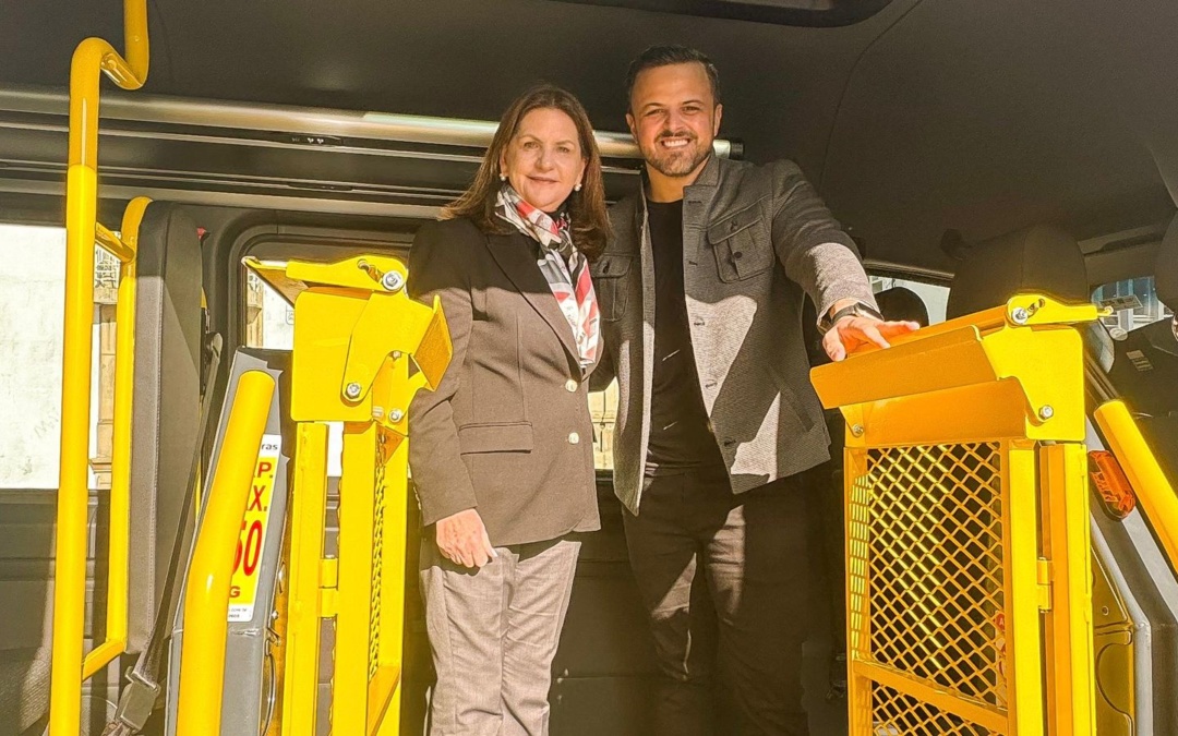 Van nova fortalece o esporte em Lages com apoio do deputado Lucas Neves