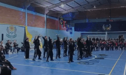 APAE de Lages brilha no Festival de Dança de Joinville com grupo de Danças Urbanas