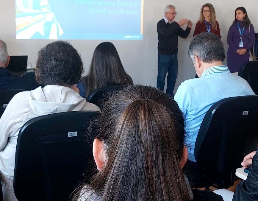 Secretária Executiva e Gestora de Convênios de Bocaina do Sul participa da oficina GMC 2025 em Lages