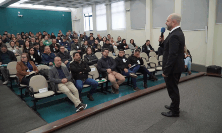 Com 200 profissionais da esfera municipal inscritos, começa em Lages o Conecta Gestão