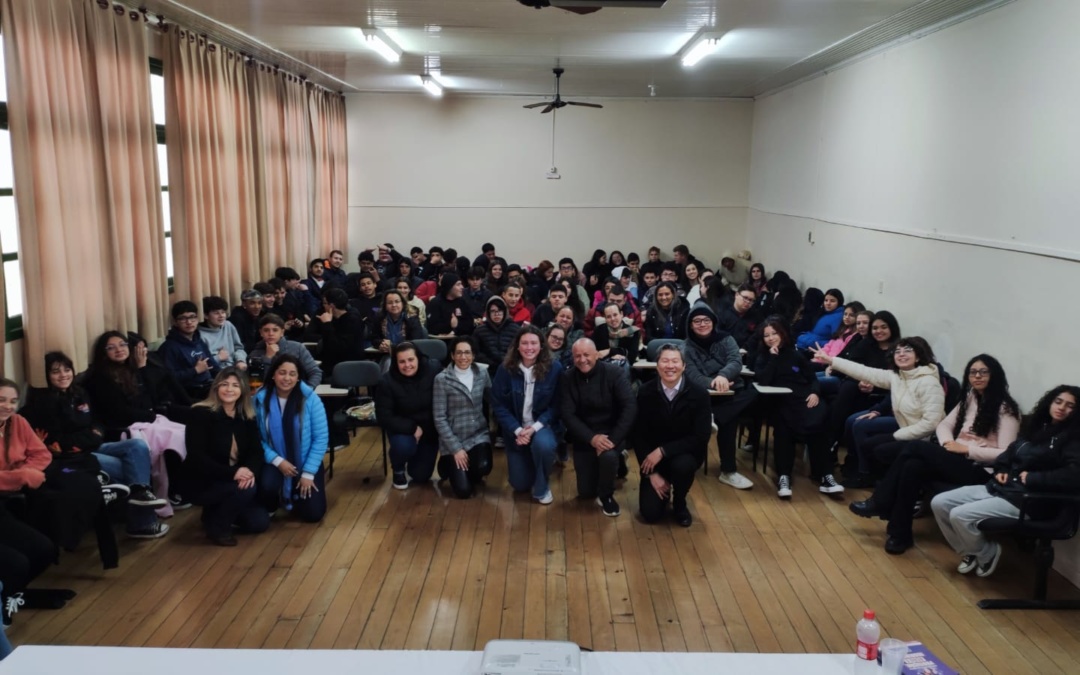 Justiça leva diálogo sobre violência contra a mulher para escolas públicas de Lages