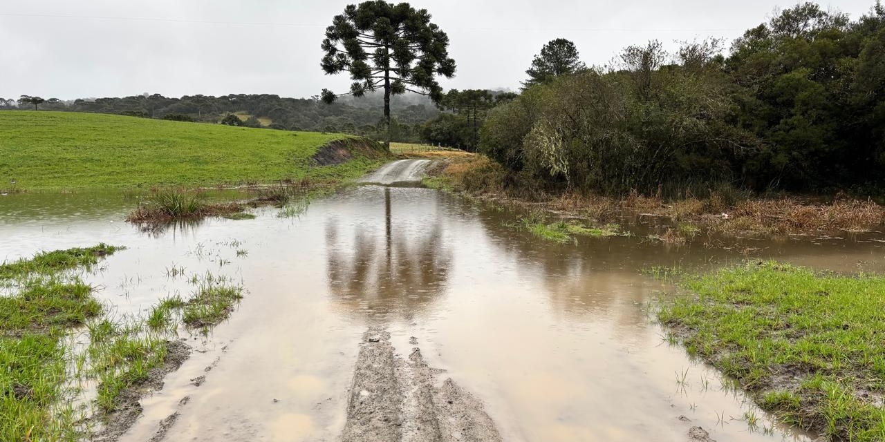 Fortes chuvas provocam alagamentos e interdições no interior de Otacílio Costa