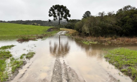 Fortes chuvas provocam alagamentos e interdições no interior de Otacílio Costa