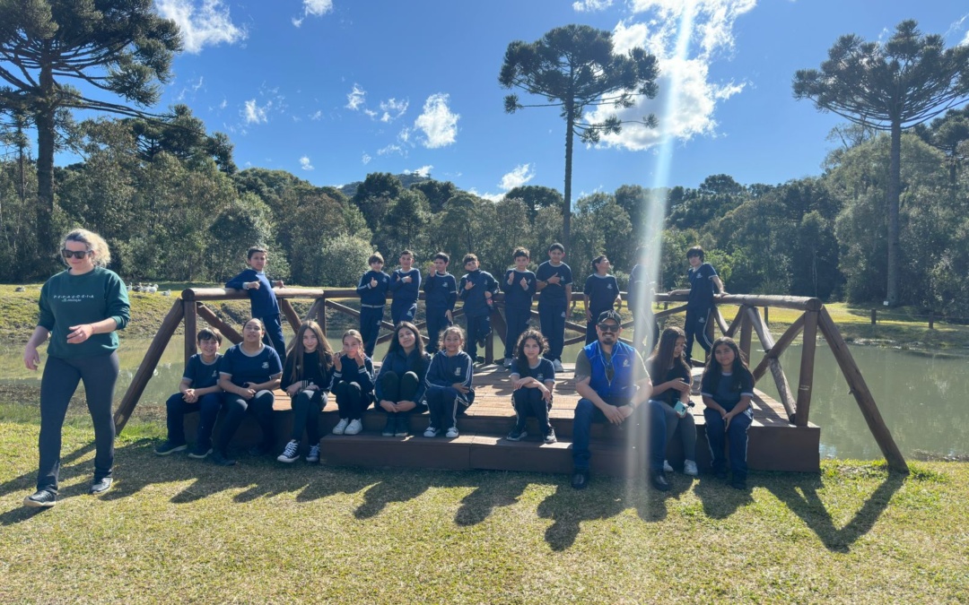 Alunos de Palmeira conhecem o Parque Natural Municipal de Lages em atividade de educação ambiental