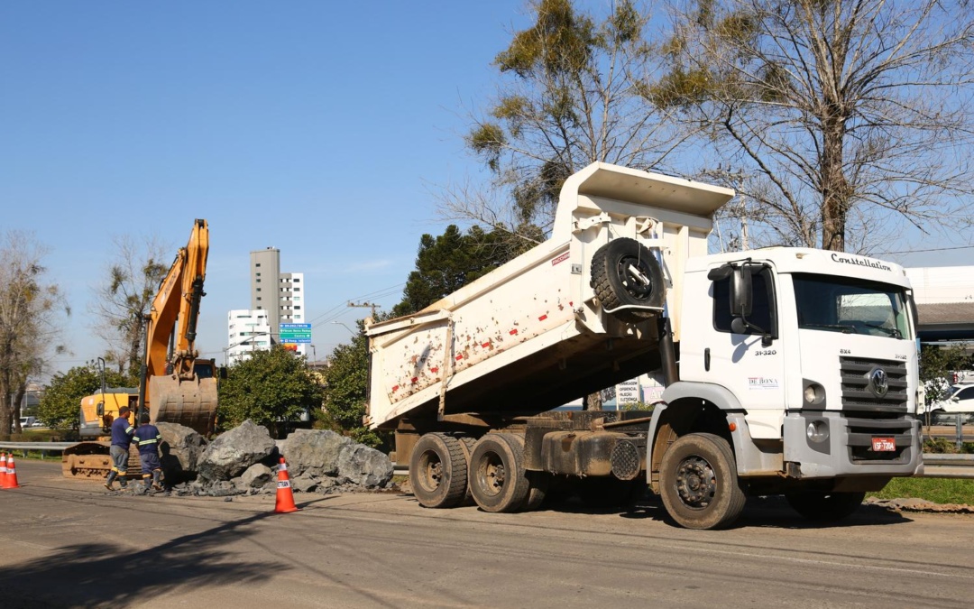 Avança recapeamento da Avenida Carahá