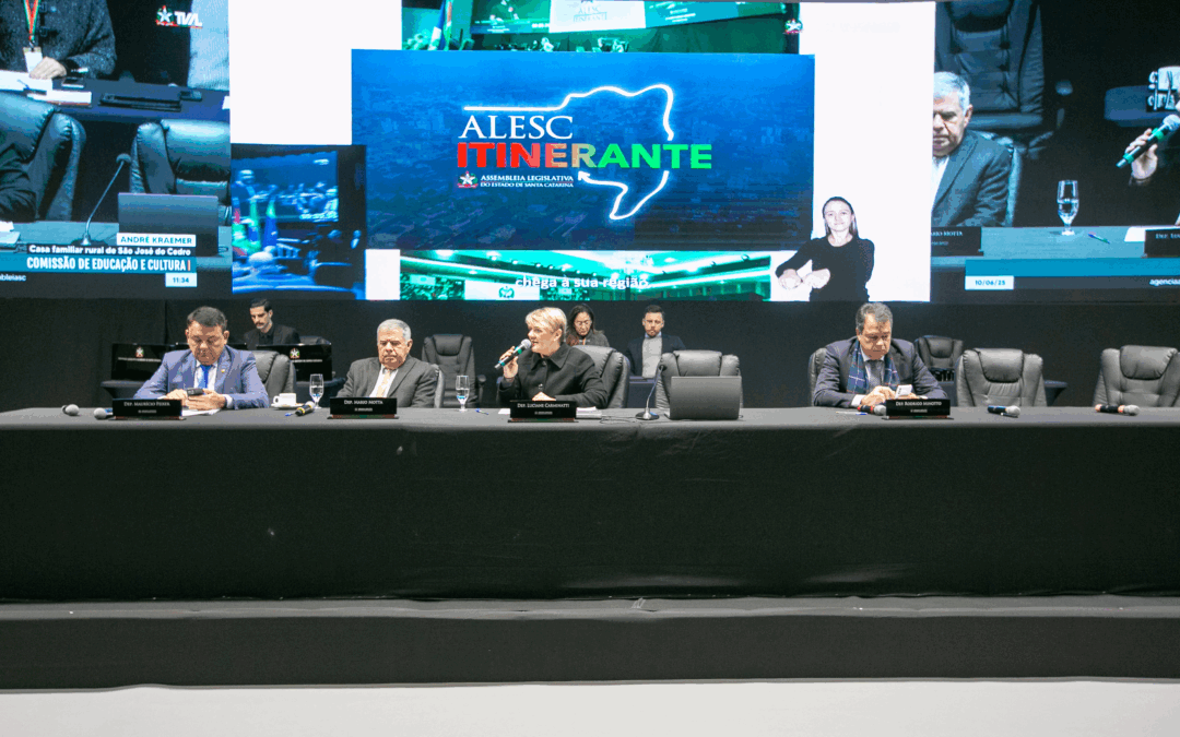 Deputada Luciane participa da Alesc Itinerante no Planalto Norte