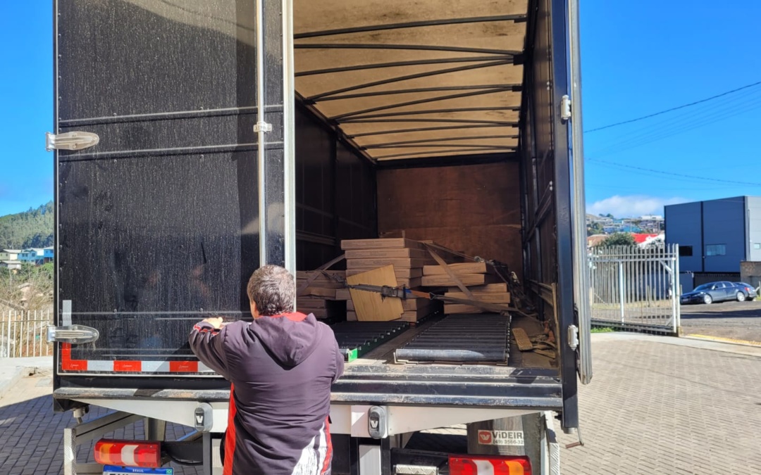 Gesto de Solidariedade: empresa doa 30 guarda-roupas ao Serviço de Acolhimento para Crianças e Adolescentes de Lages