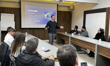 Palestra do Núcleo de Inovação da ACIL destaca como gerar valor real por meio da inovação