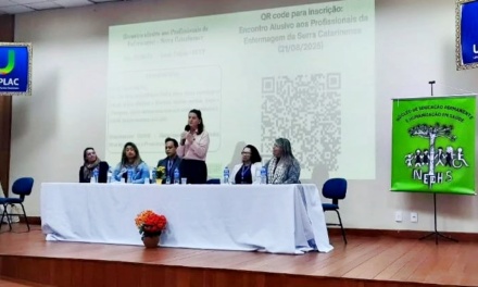 Lages sedia encontro alusivo aos profissionais de enfermagem da Serra Catarinense
