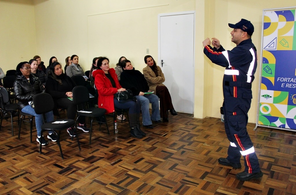 Lei Lucas: mais de mil profissionais da educação já foram capacitados