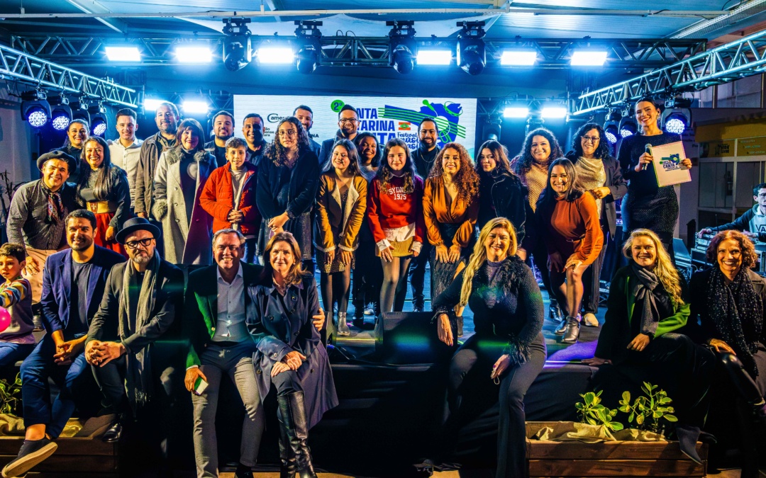 Lages abre etapas regionais do “SANTA CATARINA CANTA” na Serra e seleciona seus cantores