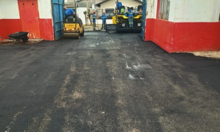 Secretaria de Obras e Infraestrutura conclui pavimentação asfáltica no Estádio Vidal Ramos Junior