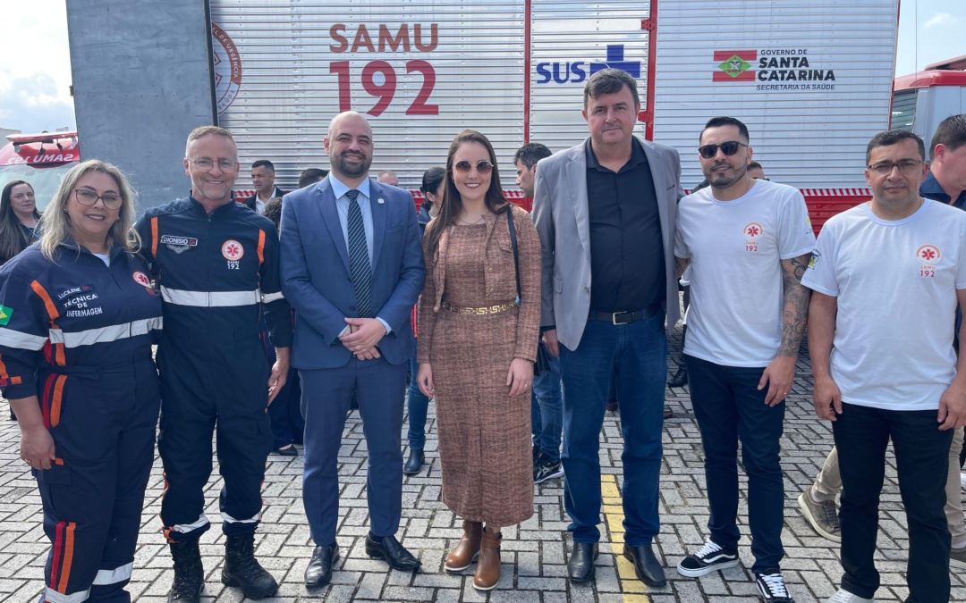 Bocaina do Sul participa de solenidade de entrega de novas motolâncias e equipamentos do SAMU em Florianópolis