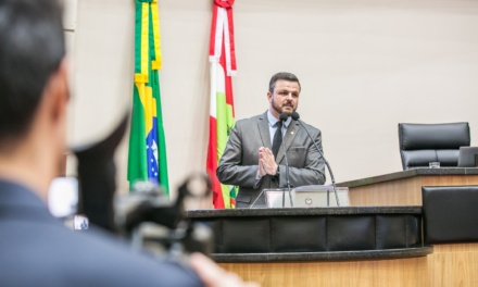 Avança na Alesc projeto para climatizar escolas públicas de SC