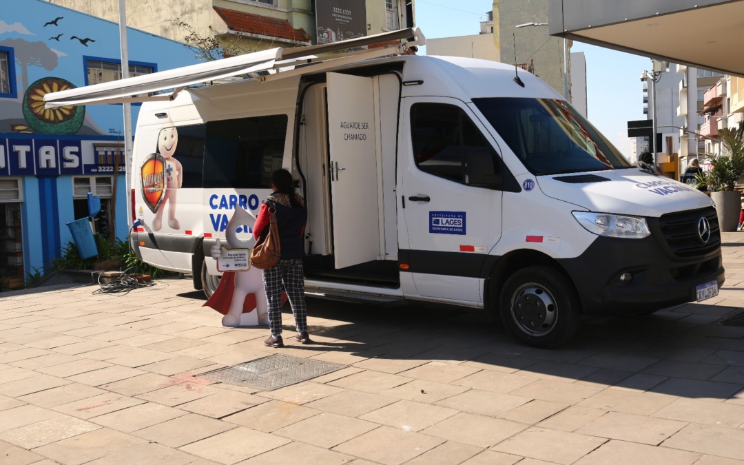 O Carro da Vacina estará no calçadão da Praça João Costa nesta quarta-feira
