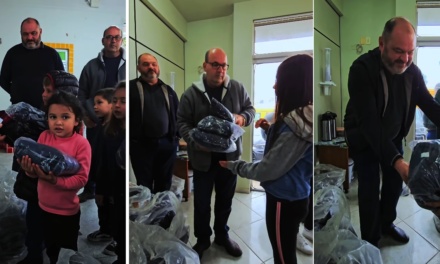 Palmeira entrega kits de uniforme escolar para alunos da rede municipal