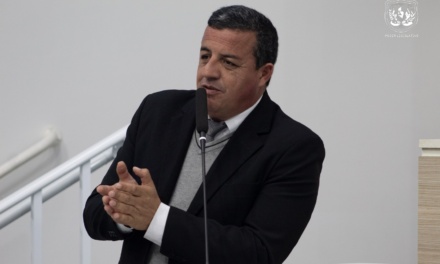 Realização de solenidade em homenagem aos 50 anos do Supermercado Martendal.