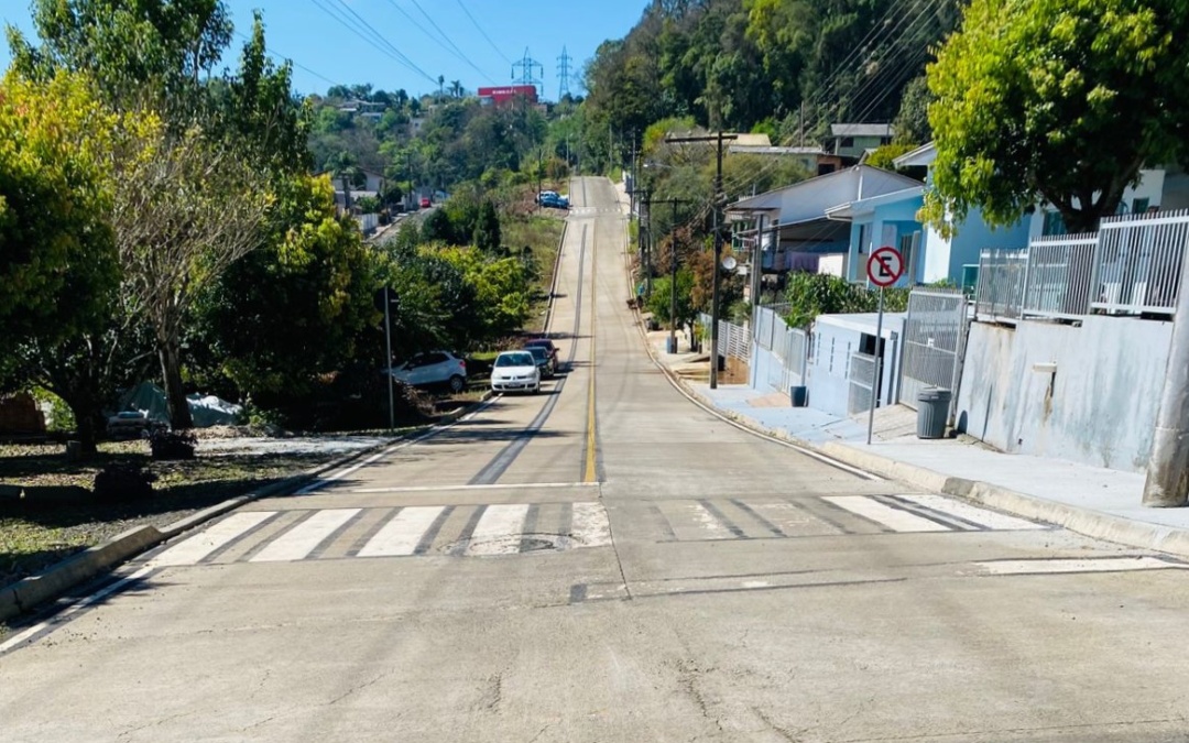 Secretaria de Obras e Infraestrutura visita pavimentações em Joaçaba