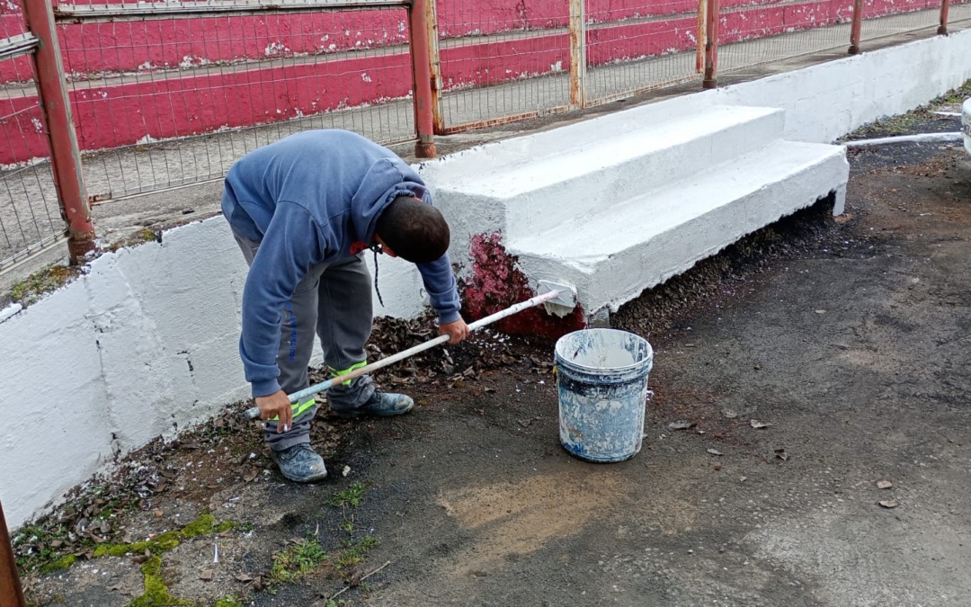 Serviços Públicos intensificam ações de manutenção em diferentes regiões da cidade nesta sexta-feira