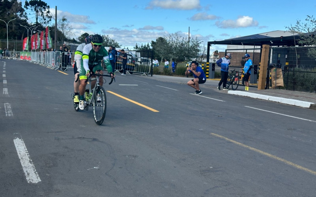 Histórias de garra e determinação marcam o primeiro dia do Parajasc em Lages
