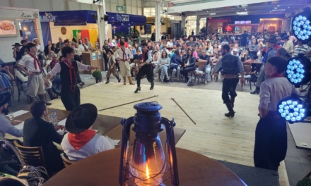 Tradicionalismo tomou conta do Mercado Público para celebrar o Dia do Gaúcho