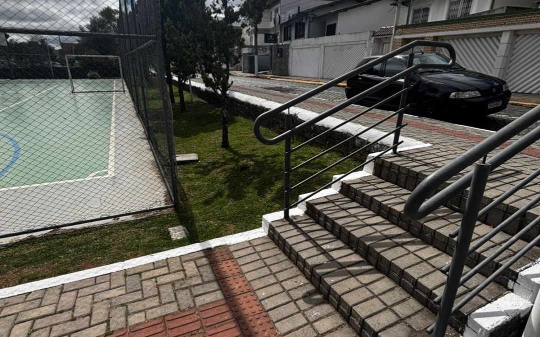 Parque Jonas Ramos revitalizado: manutenção garante mais segurança e lazer à comunidade