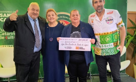 Governo do Estado garante R$ 500 mil para os desfiles de Carnaval 2026 em Lages