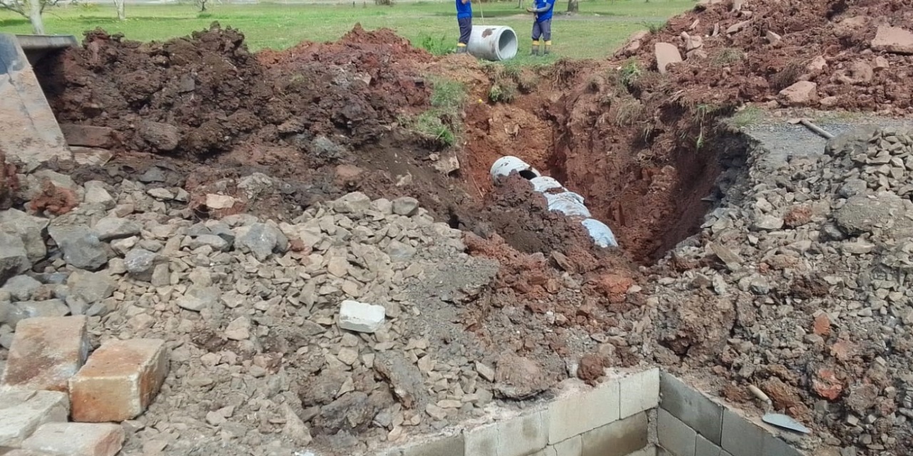 Prefeitura amplia redes de drenagem nos bairros Araucária e Universitário