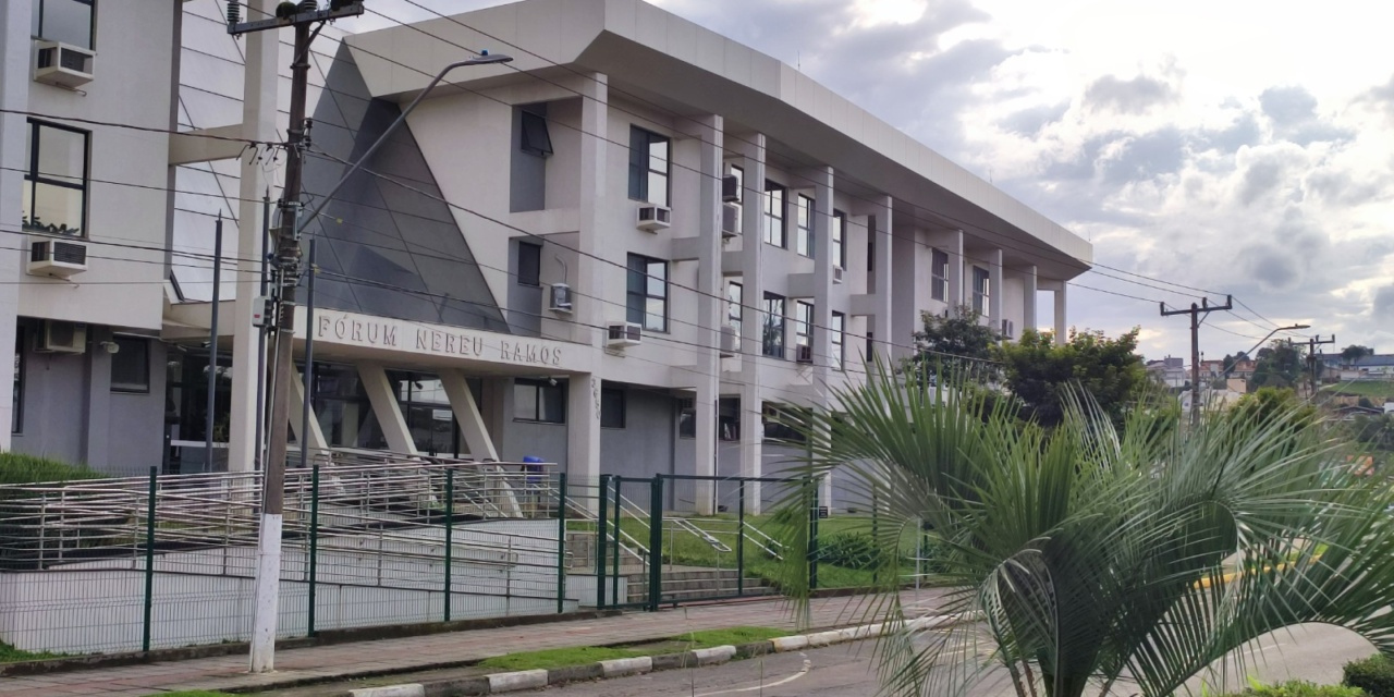 Justiça condena réu por furto de veículo em apenas um mês após o crime em Lages