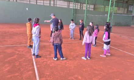 Esporte, afeto e inclusão: Crianças e adolescentes em vulnerabilidade social participam de atividades esportivas e recreativas em uma mobilização de união entre Poder Público e inciativa privada