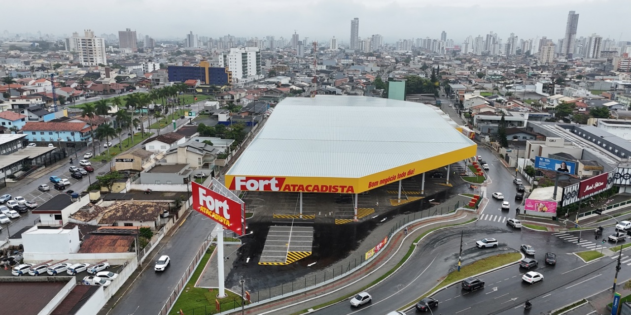 Grupo Pereira inaugura 70ª loja do Fort Atacadista em Itajaí nesta quarta-feira (29)