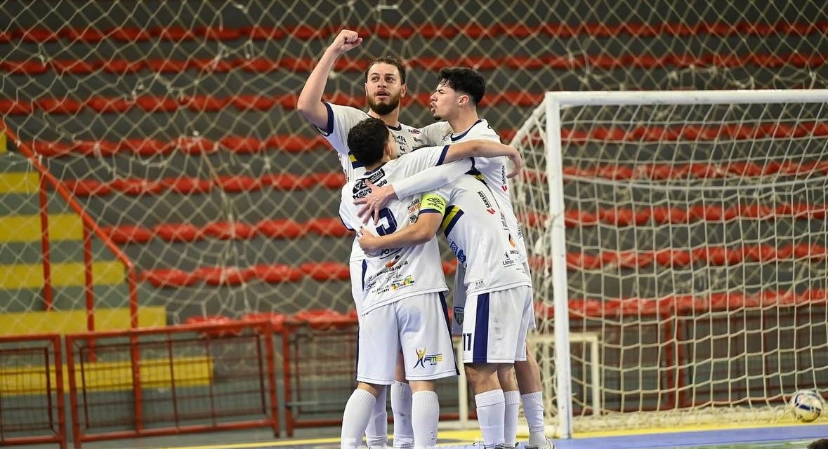 Lages Futsal enfrenta Saudades neste sábado, pelo jogo de ida das quartas de final da série prata