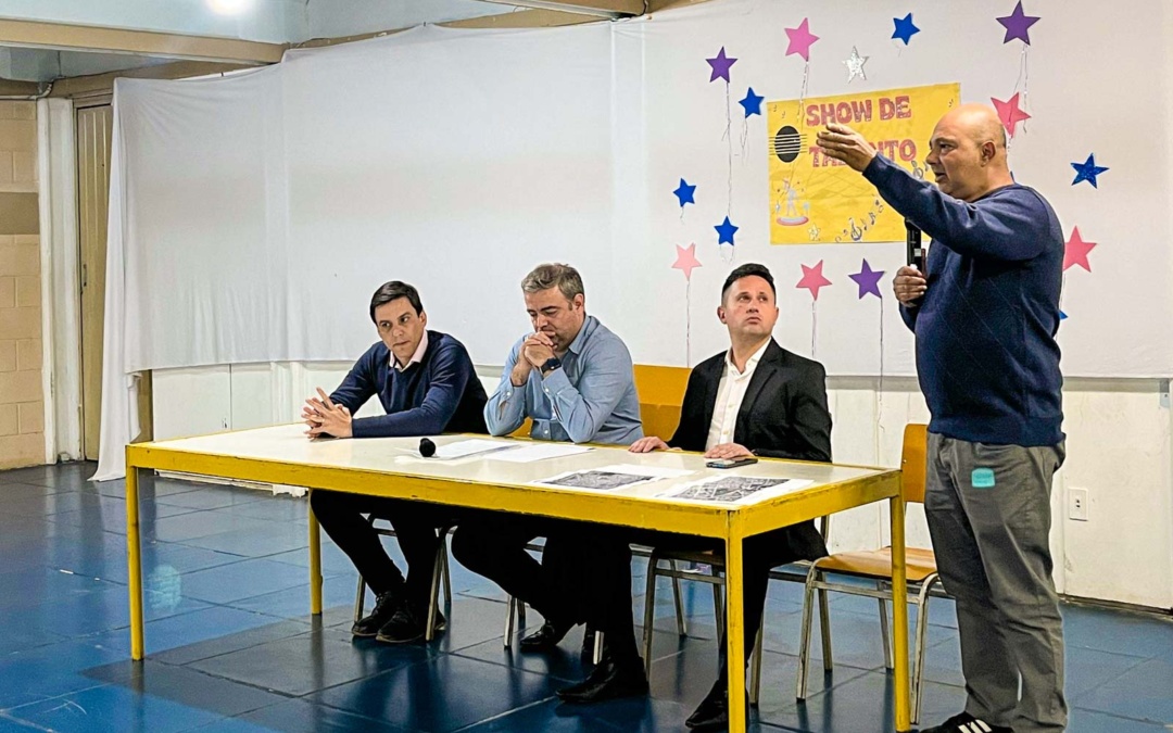 Moradores dos bairros Santa Catarina e Araucária participam de Audiência Pública sobre descaracterização de terrenos e desenvolvimento de programas de habitação social