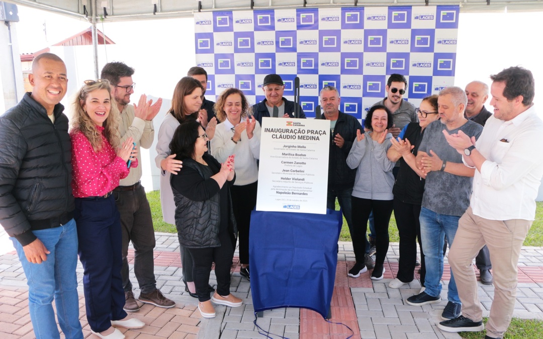 Praça no bairro Sagrado Coração de Jesus é entregue à comunidade